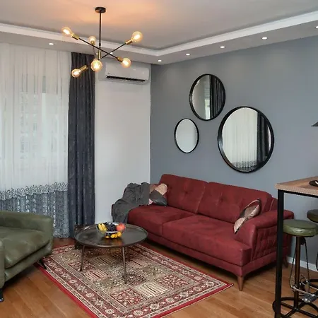 Mirror With Private Parking *
